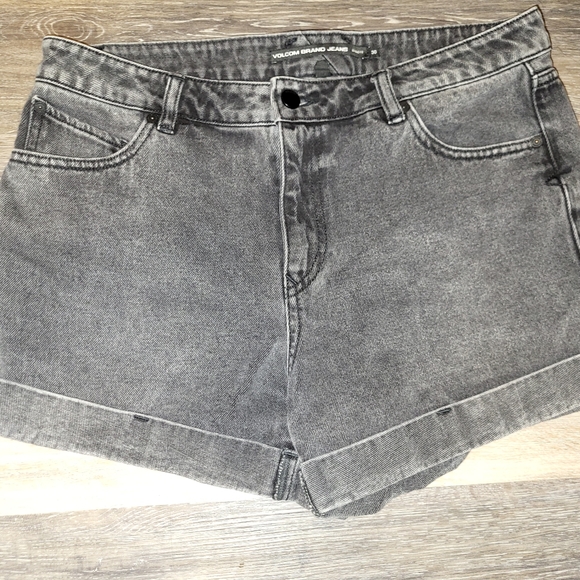 Euc volcom womens jeans - Picture 1 of 3